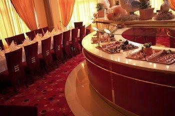 Hotel Casino 2000 - Adult Guests Only Artybash
